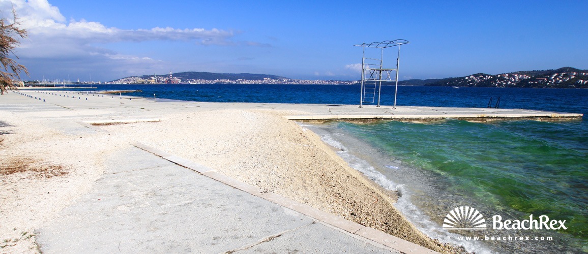 Croatia - Dalmatia  Split -  Seget Donji - Beach Medena