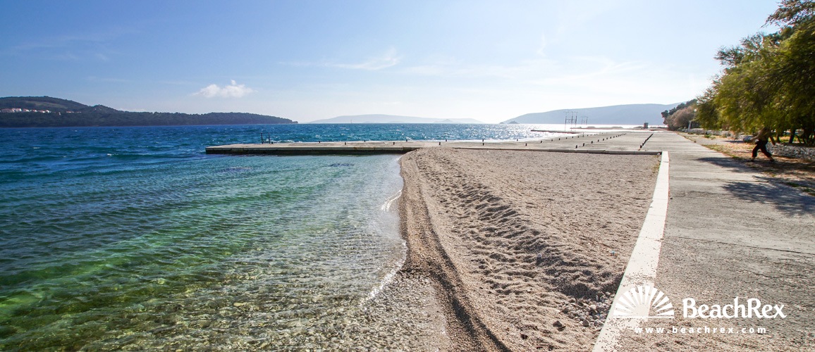 Croatia - Dalmatia  Split -  Seget Donji - Beach Medena