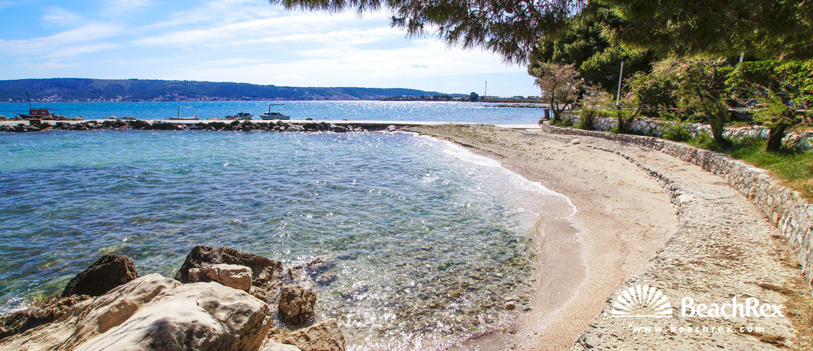 Croatia - Dalmatia  Split -  Kaštel- Štafilić - Beach Resnik