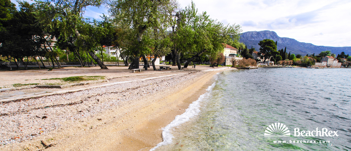 Croatia - Dalmatia  Split -  Kaštel Lukšić - Beach Šumica