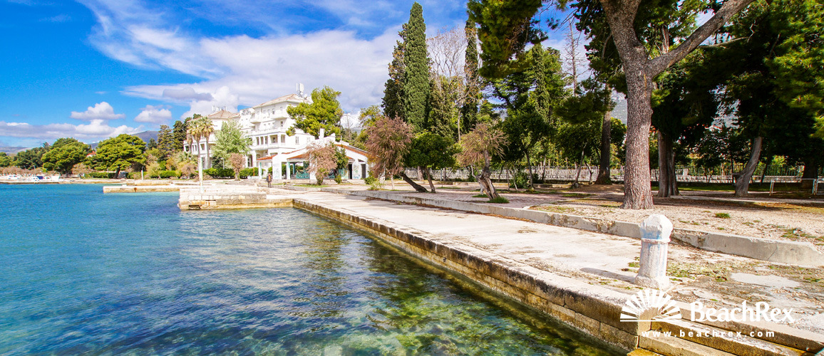 Croatia - Dalmatia  Split -  Kaštel Lukšić - Beach Šumica