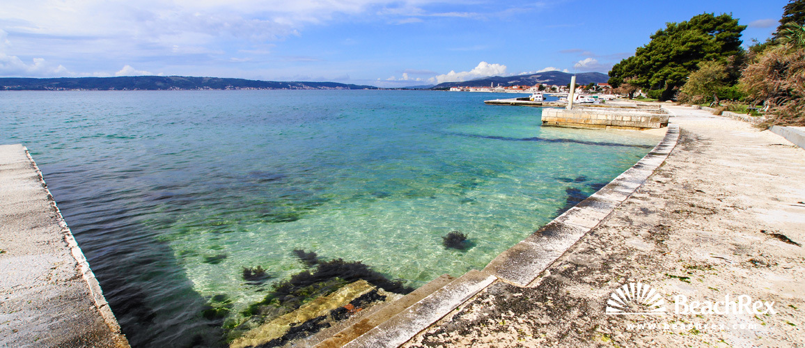Croatia - Dalmatia  Split -  Kaštel Lukšić - Beach Šumica