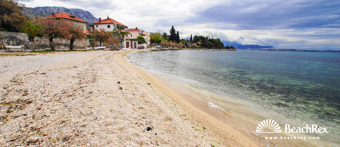 Croatia - Dalmatia  Split -  Kaštel Lukšić - Beach Ostrog