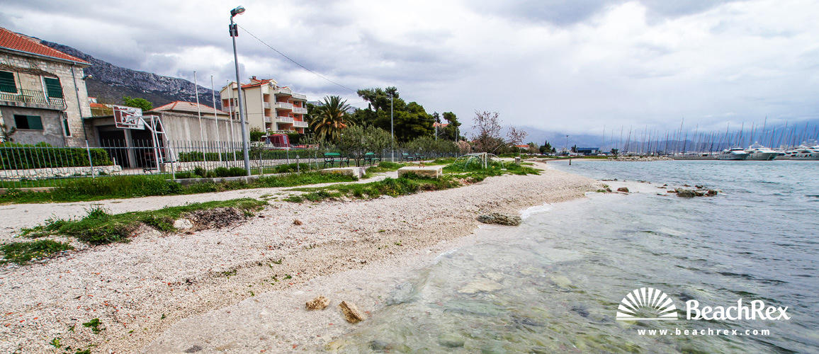 Croatia - Dalmatia  Split -  Kaštela - Beach Kaštel Gomilica