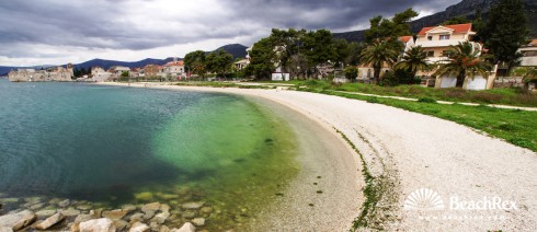 Croatie - Dalmatie  Split -  Kaštela - Plage Kaštel Gomilica