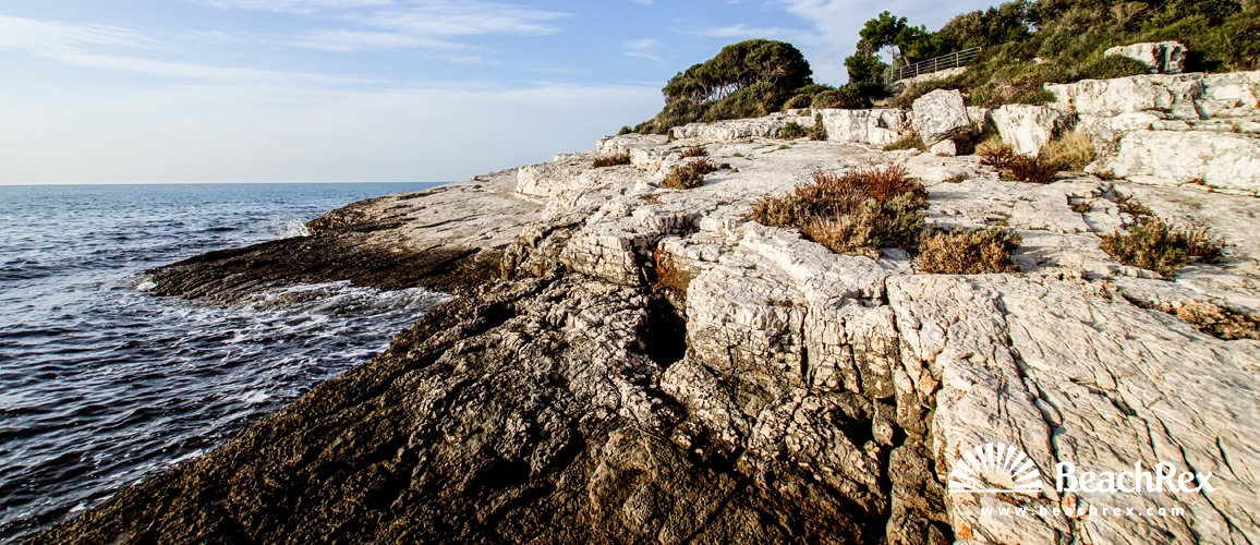 Kroatien - Istra -  Rovinj - Strand Valdaliso