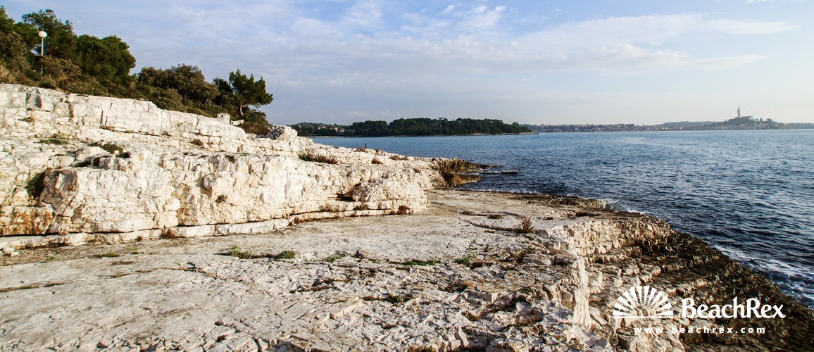 Kroatien - Istra -  Rovinj - Strand Valdaliso
