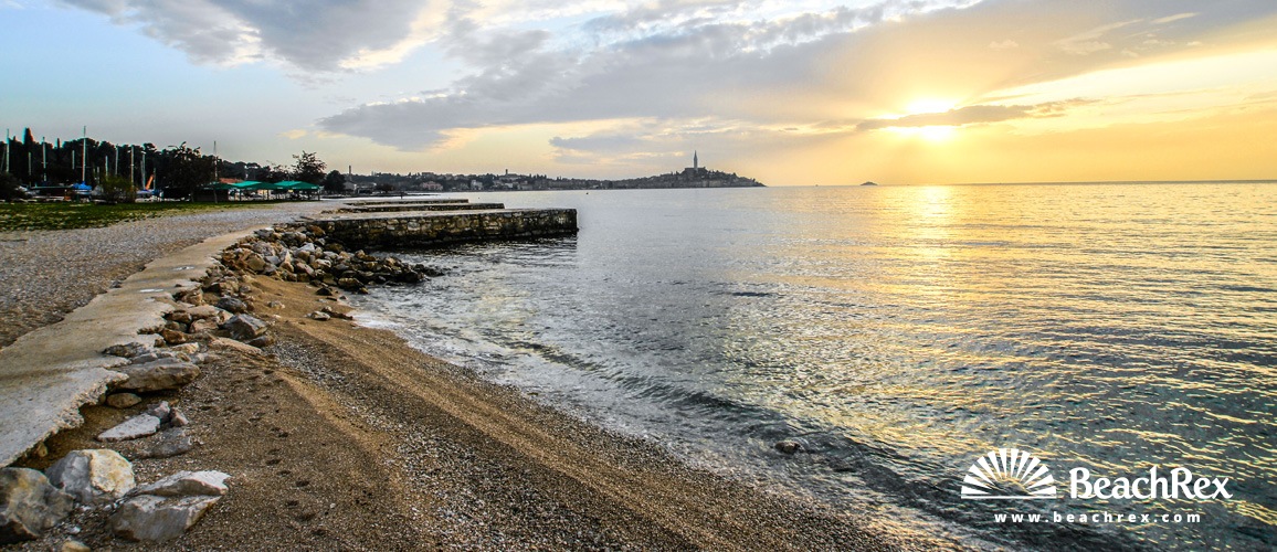 Croatia - Istra -  Rovinj - Beach Biondi