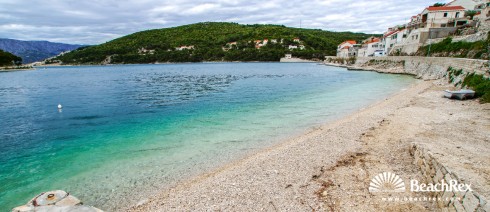 Croatie - Dalmatie  Split - Ile Brač -  Pučišća - Plage Macel