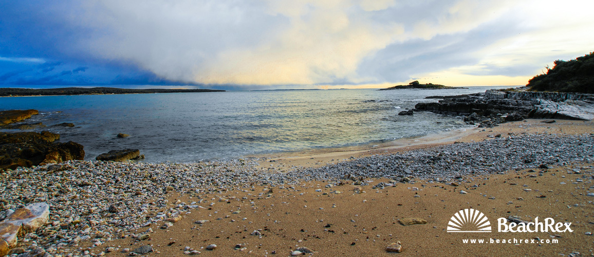 Hrvaška - Istra -  Rovinj - Plaža Pisulj