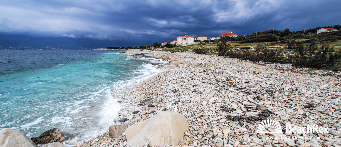 Croatie - Dalmatie  Split - Ile Brač -  Povlja - Plage Rt Povlja