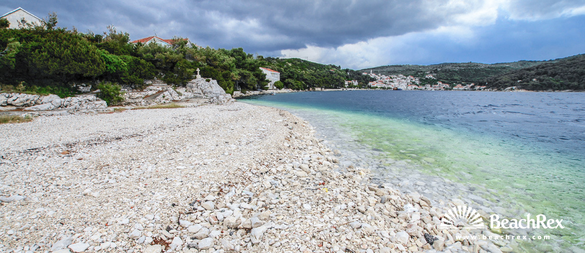 Croatie - Dalmatie  Split - Ile Brač -  Povlja - Plage Rt Povlja