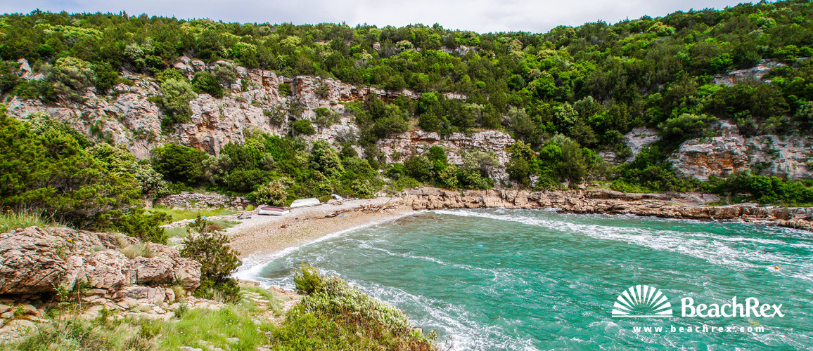 Croatie - Dalmatie  Split - Ile Brač -  Povlja - Plage Vošćica