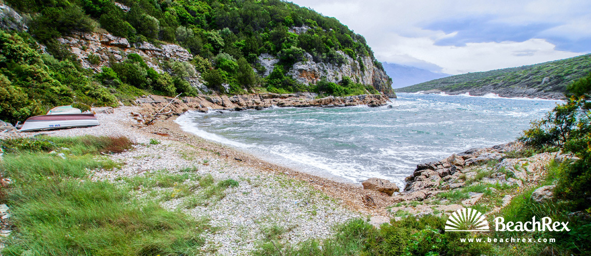 Croatie - Dalmatie  Split - Ile Brač -  Povlja - Plage Vošćica