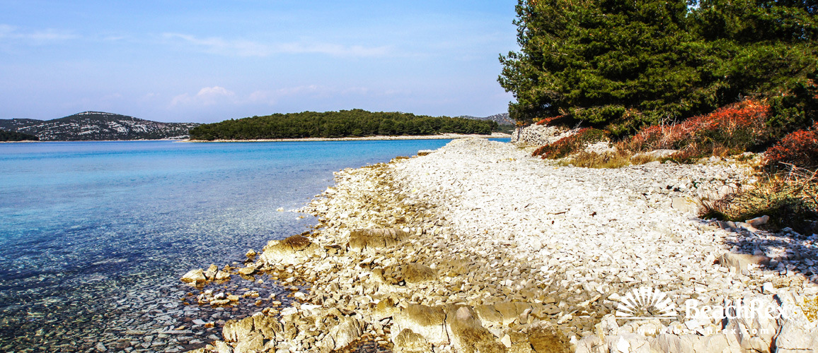Kroatien - Dalmatien  Šibenik - Insel Murter -  Jezera - Strand Guščica