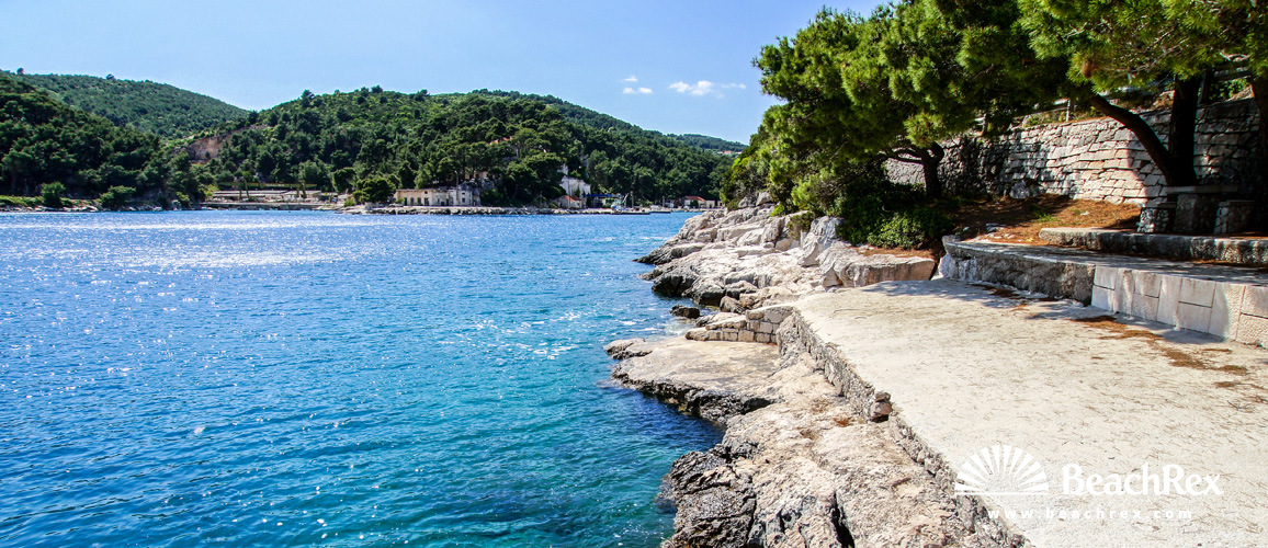 Croatia - Dalmatia  Split - Island Brač -  Sumartin - Beach Dubravka
