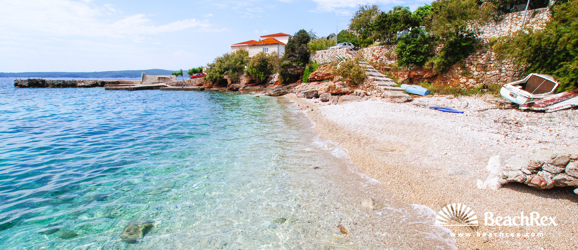 Croatie - Dalmatie  Split - Ile Hvar -  Zavala - Plage Zavala