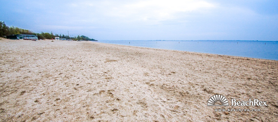 Netherlands - ZuidHolland -  Hellevoetsluis - Strand Hellecat