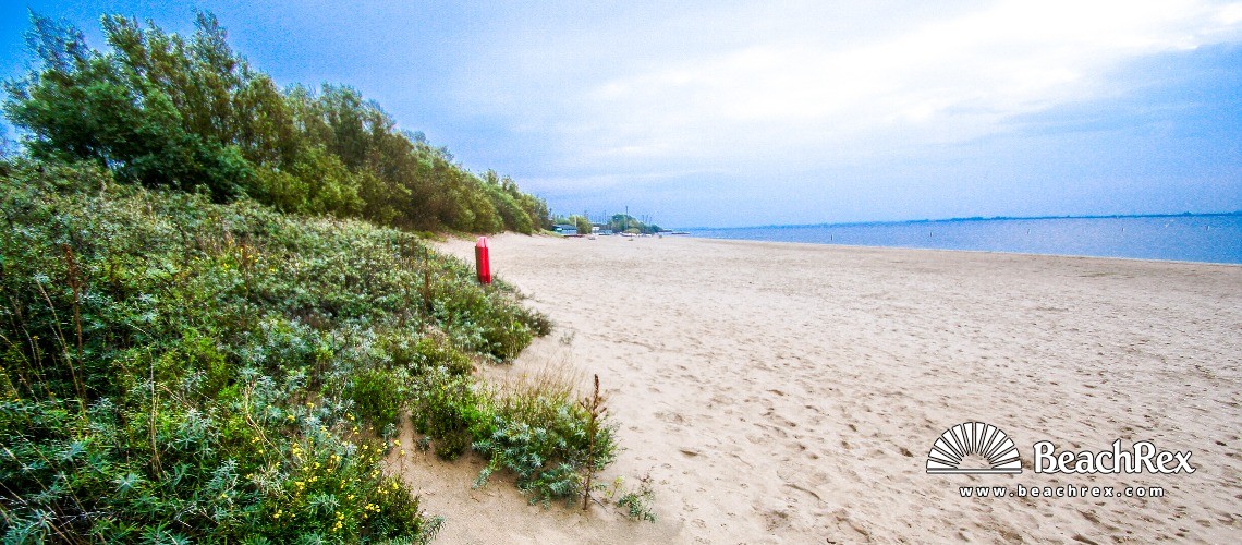 Netherlands - ZuidHolland -  Hellevoetsluis - Strand Hellecat