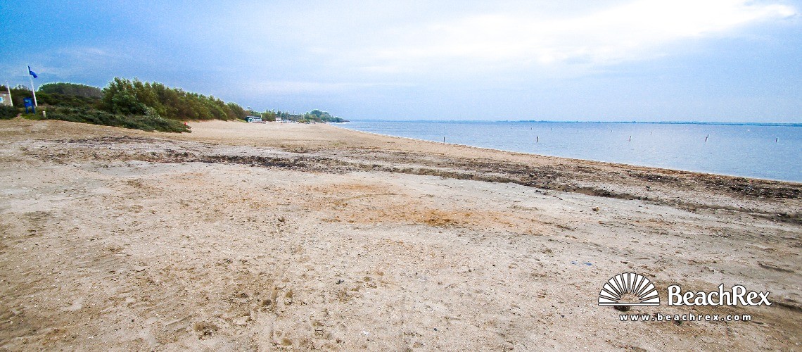 Netherlands - ZuidHolland -  Hellevoetsluis - Strand Hellecat
