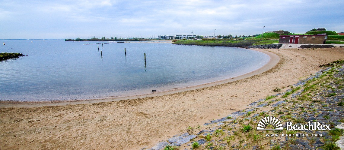 Netherlands - ZuidHolland -  Hellevoetsluis - Strand Vuurtoren