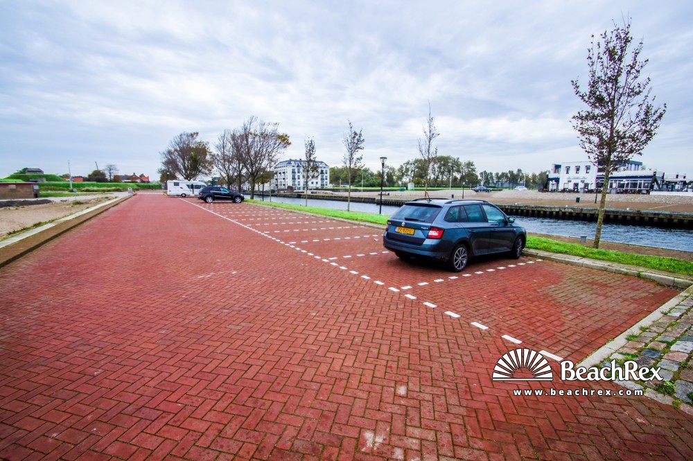 Netherlands - ZuidHolland -  Hellevoetsluis - Strand Vuurtoren