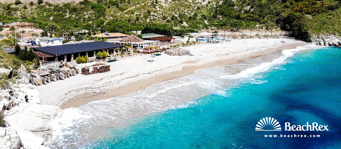 Albania - Vlorë -  Himarë - Plazhi i Llamanit