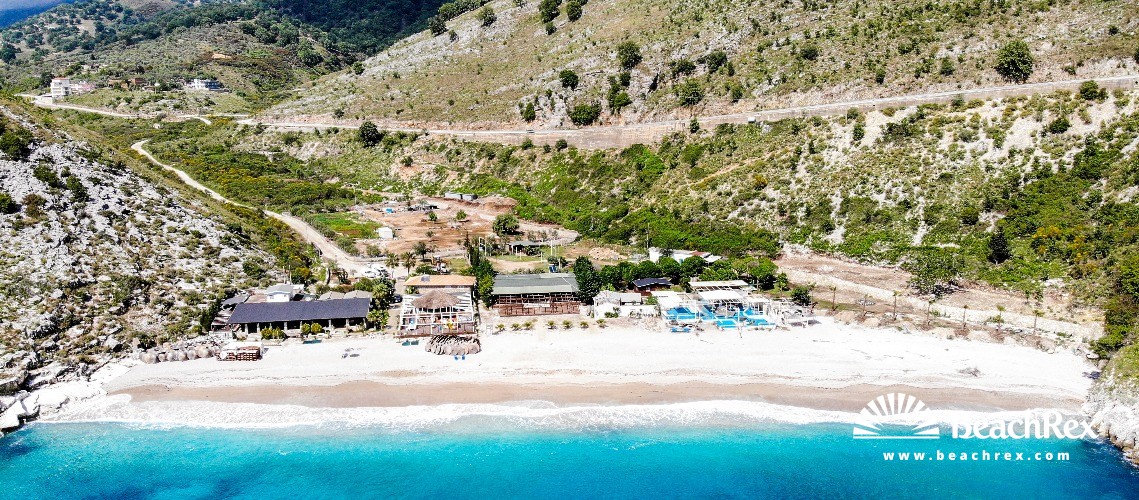 Albania - Vlorë -  Himarë - Plazhi i Llamanit