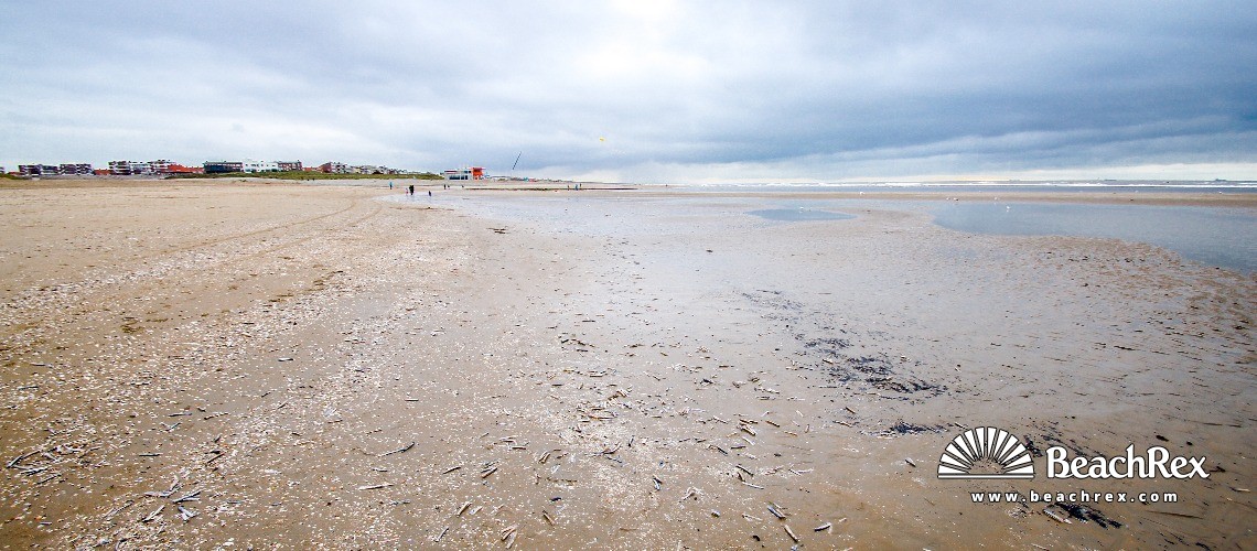 Netherlands - ZuidHolland -  Katwijk aan Zee - Strand Katwijk 6 & 8