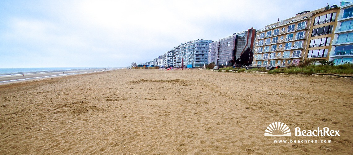 Belgium - WestVlaanderen -  Koksijde - Strand Sint-Idesbald