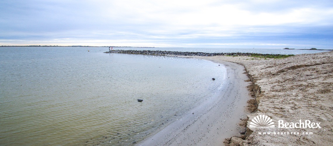 Niederlande - Friesland -  Kornwerderzand - Strand Kornwerderzand