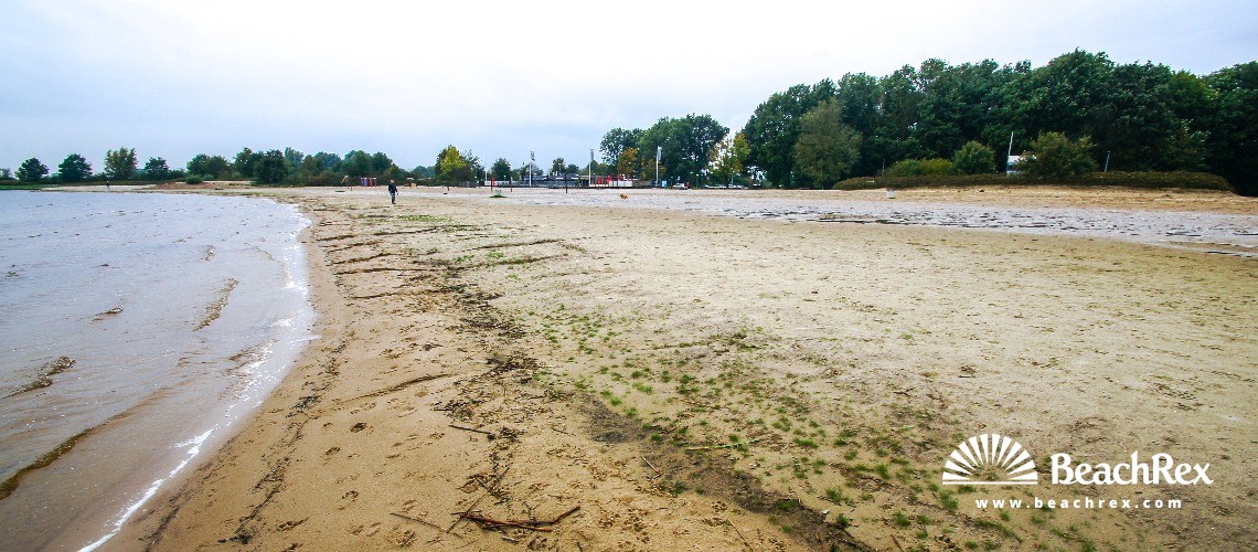 Netherlands - Groningen -  Kropswolde - Strand Meerwijck