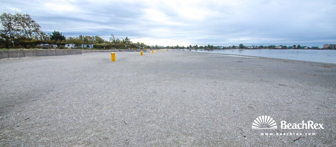 Niederlande - Friesland -  Makkum - Strand De Holle Poarte