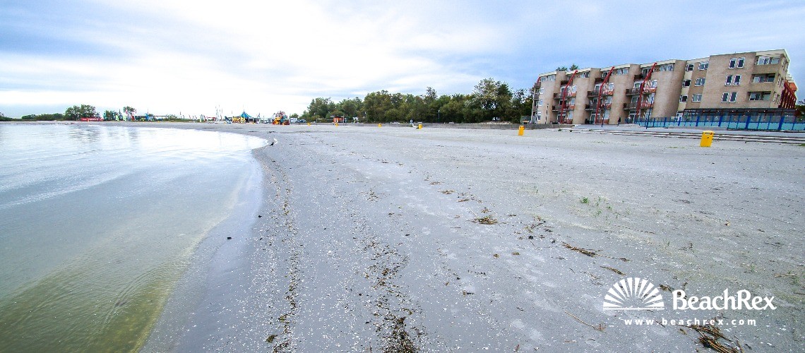 Niederlande - Friesland -  Makkum - Strand De Holle Poarte