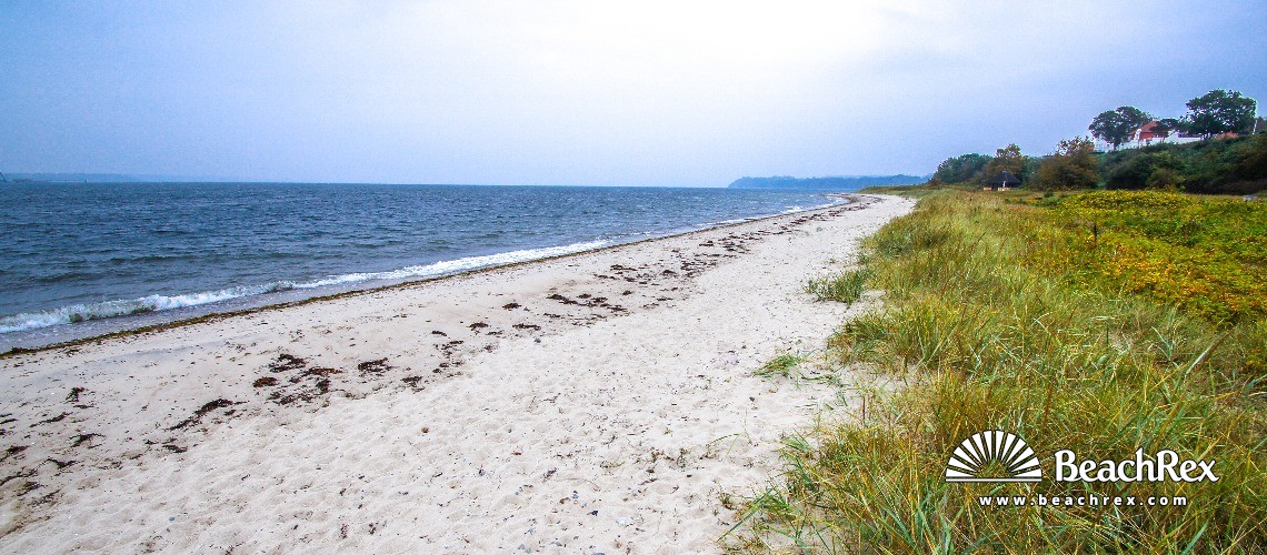 Denmark - Syddanmark - Funen -  Middelfart - Strand Strib