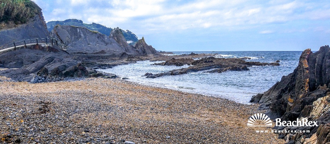 Espana - País Vasco -  Mutriku - Playa Nudista Ondarroa