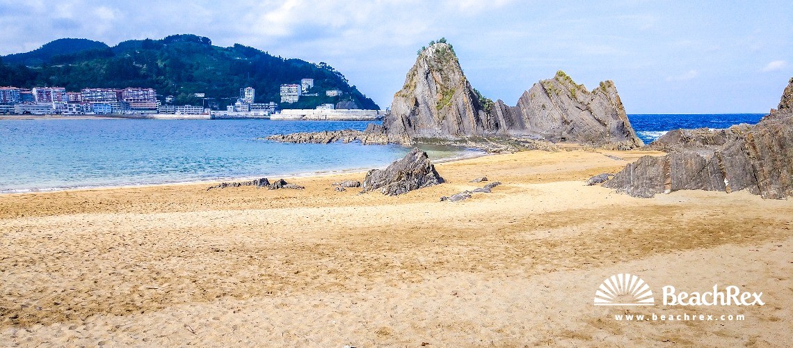 Spanien - País Vasco -  Mutriku - Playa Saturraran 