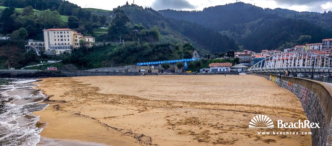 Espana - País Vasco -  Ondarroa - Playa de Arrigorri