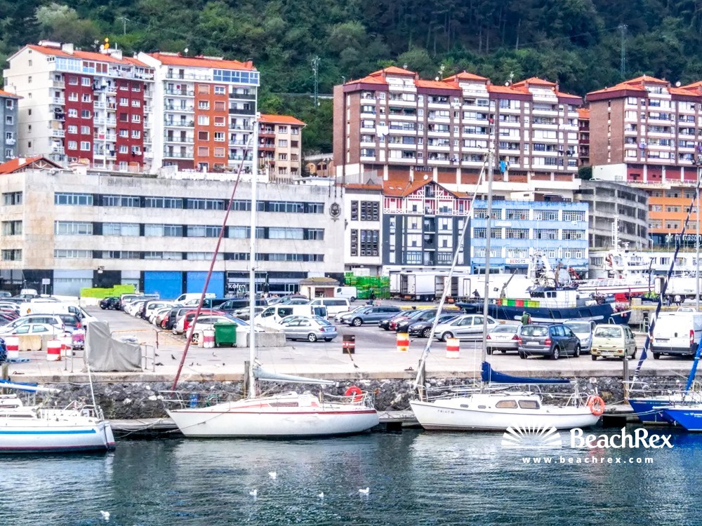 Espana - País Vasco -  Ondarroa - Playa de Arrigorri