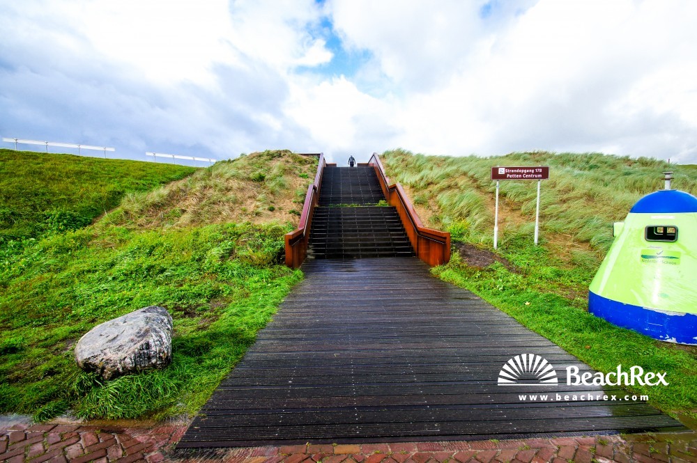 Netherlands - NoordHolland -  Petten - Strand Petten Centrum