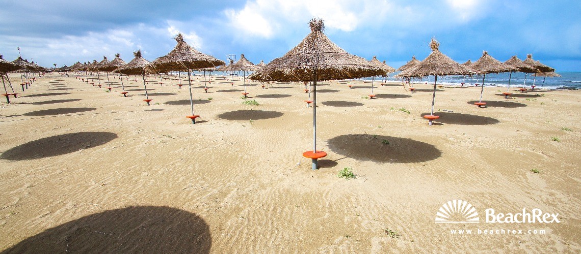 Albania - Durrës -  Plazhi San Pietro - Plazhi Gjiri i Lalëzit 1