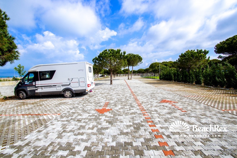 Albania - Durrës -  Plazhi San Pietro - Plazhi Gjiri i Lalëzit 1