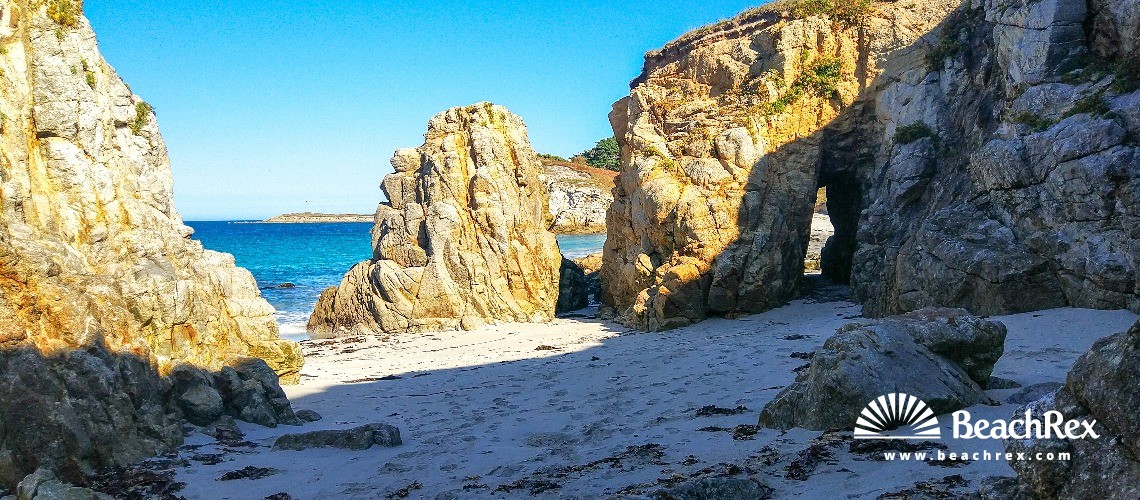 france - Bretagne -  Plouarzel - Plage de Porz Tévigné