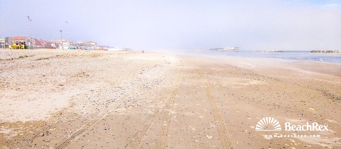 Italy - EmiliaRomagna -  Ravena - Beach Casalborsetti Sud