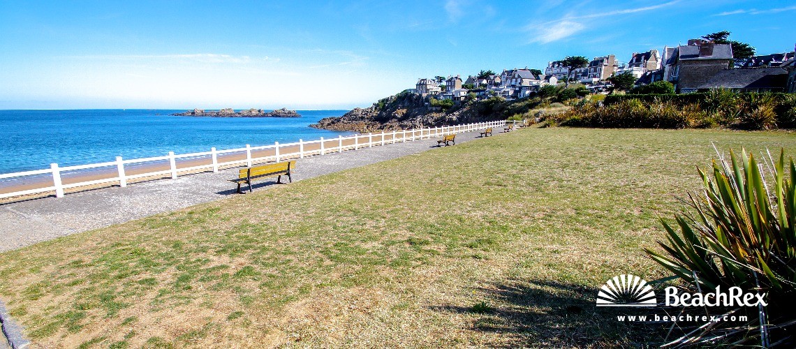 france - Bretagne -  Saint-Malo - Plage du val