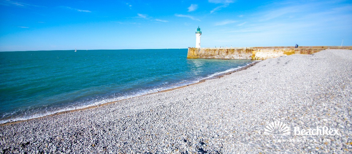France - Normandie -  Saint-Valery-en-Caux - Plage Valery en Caux