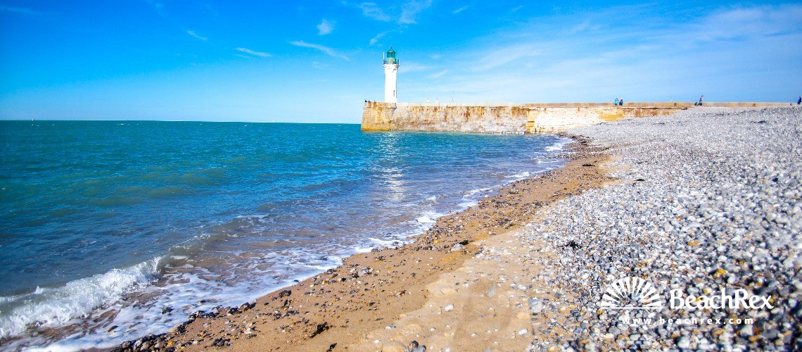France - Normandie -  Saint-Valery-en-Caux - Plage Valery en Caux