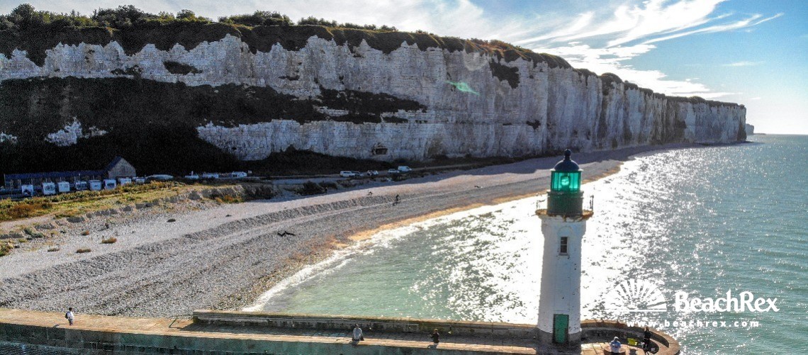 France - Normandie -  Saint-Valery-en-Caux - Plage Valery en Caux