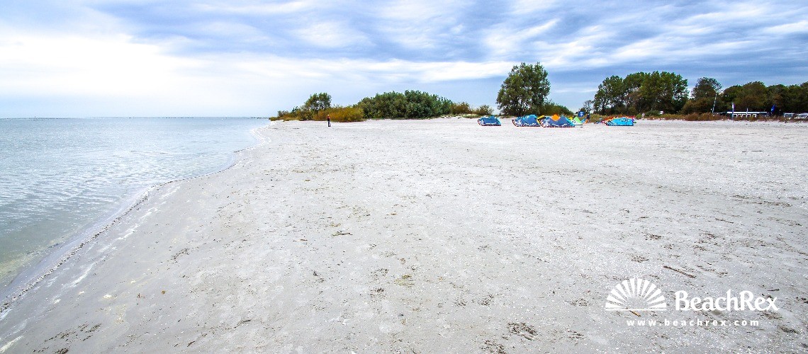 Netherlands - Friesland -  Workum - Strand It Soal